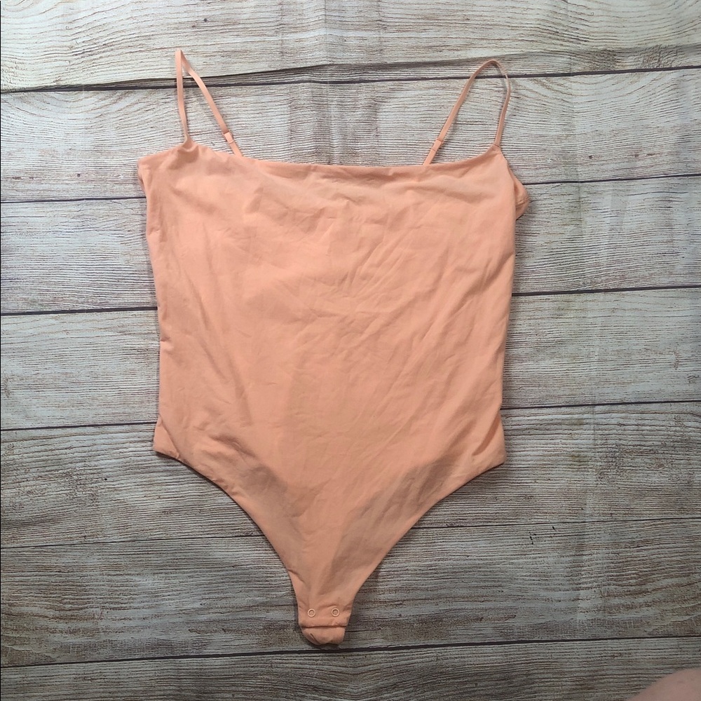 NWOT SKIMS Coral Spaghetti-Strap Bodysuit